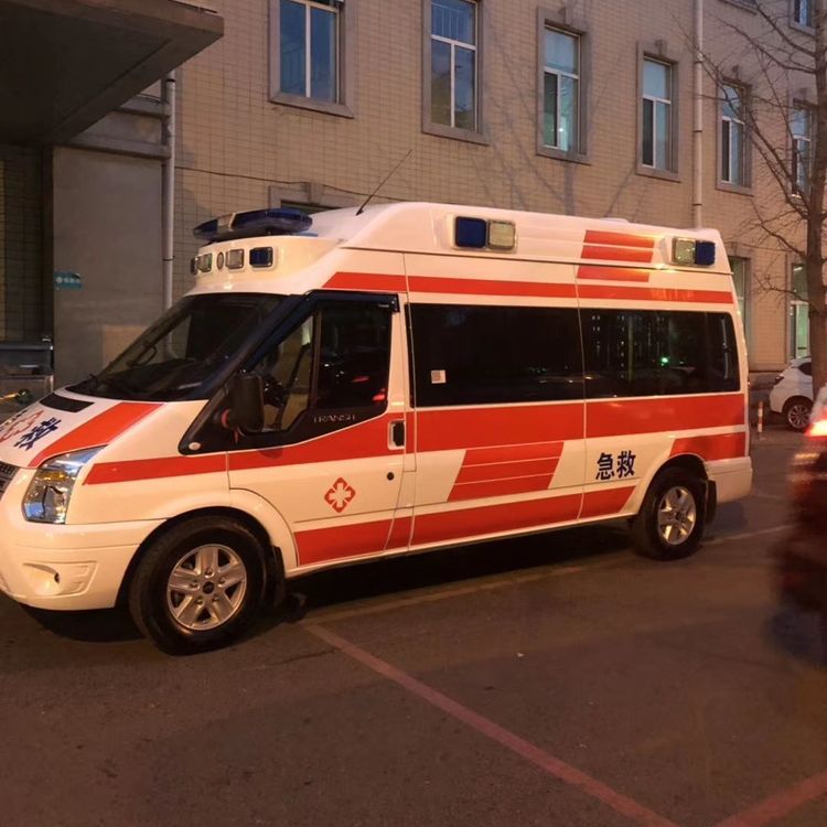 高唐夜间租赁救护车护送病人转院：安全转运的 8 大核心注意事项